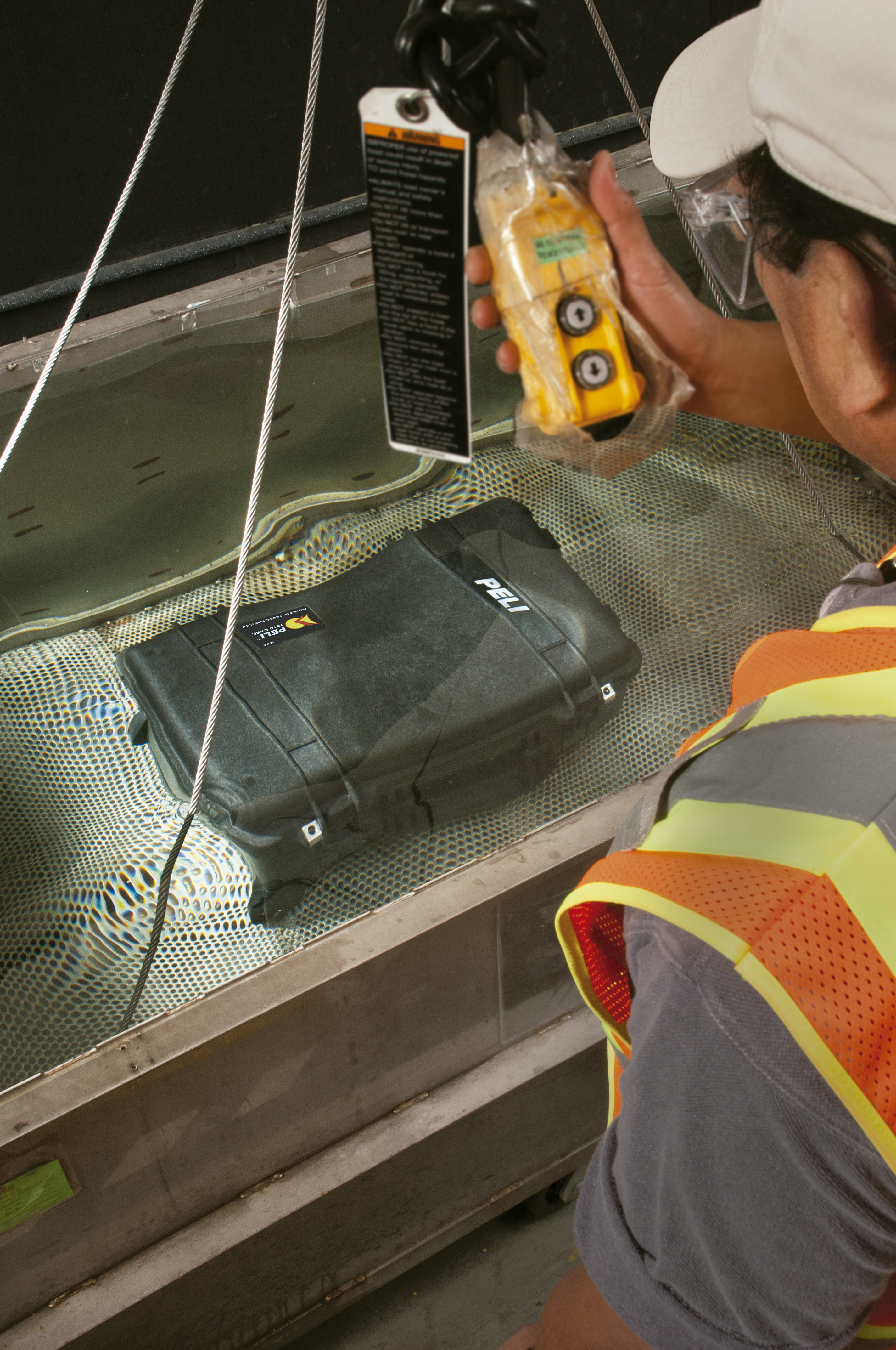 Peli Submerge Test