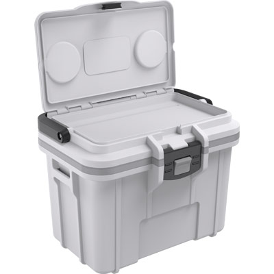 8QT 